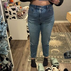 American Eagle Mom Jeans size 8R
